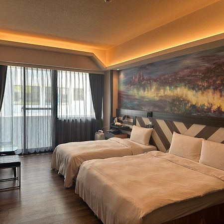 Weifeng Boutique Business Hotel - Zhanqian Branch Pingtung Exterior foto